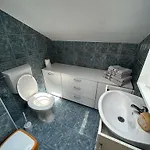 House Val *