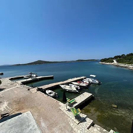 House Val Hébergement de vacances Pašman