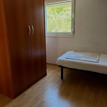 House Val 度假居 Pašman