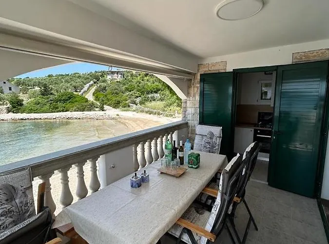 Holiday House Val Holiday home Pasman